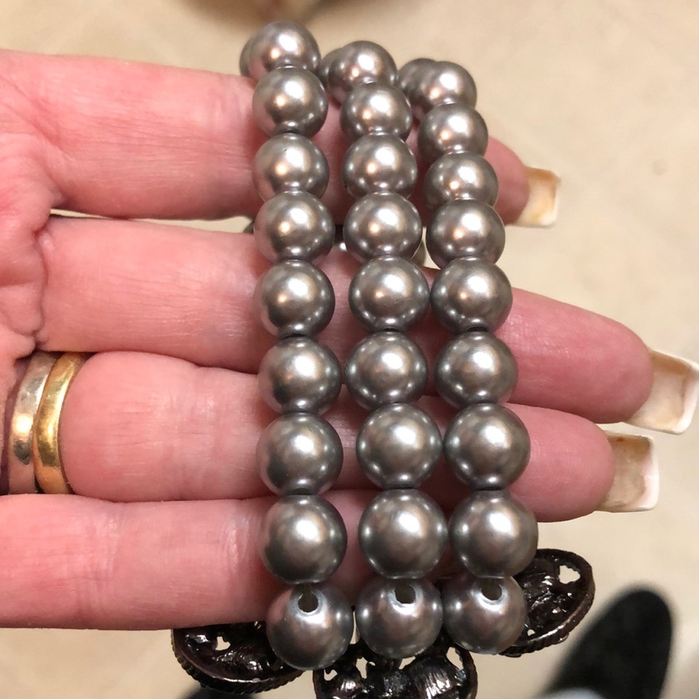 VINTAGE JEWELED METAL & STRETCHY BRACELET 💗 - Picture 6 of 7